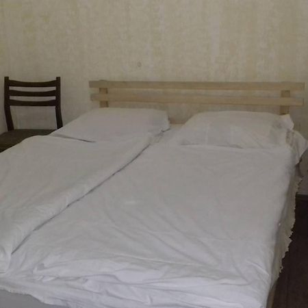 Farmer'S Guest House Телави Стая снимка